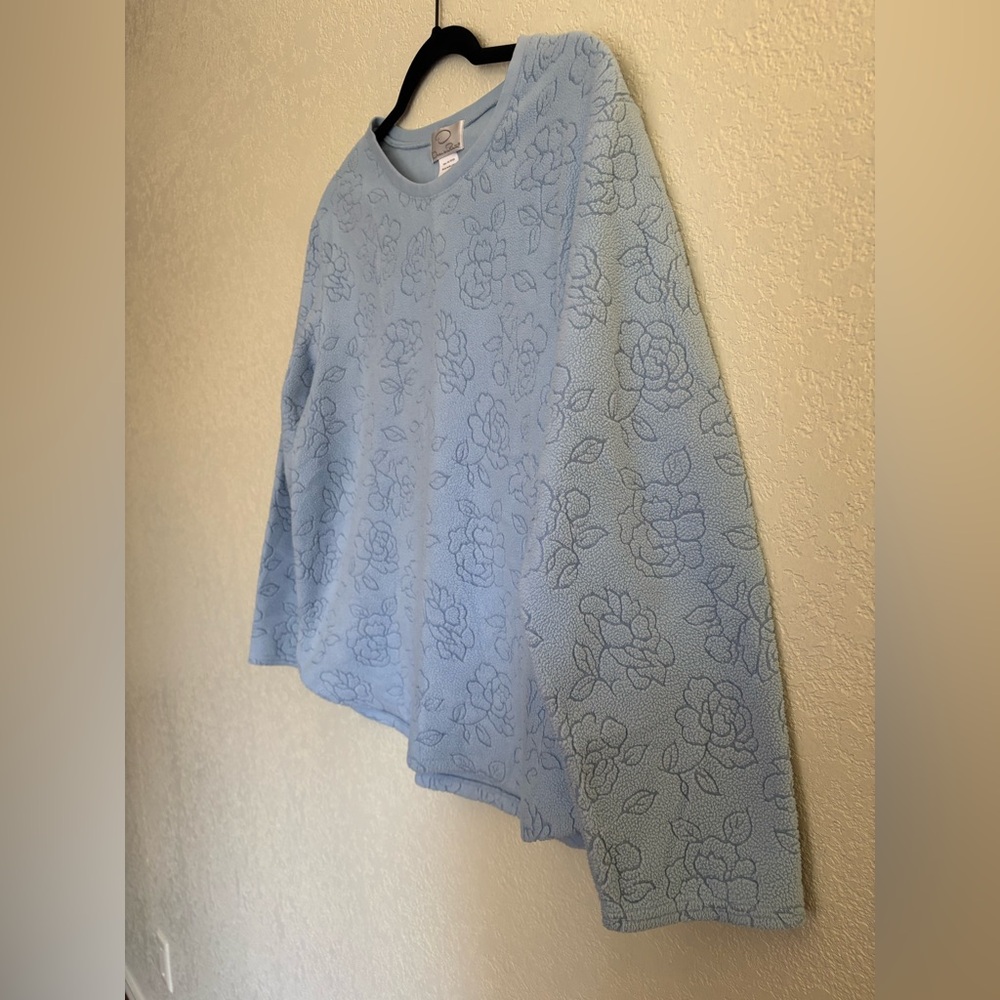 Oscar de la Renta Baby Blue Floral Rose Long Sleeve Fleece Lounge Sweatshirt